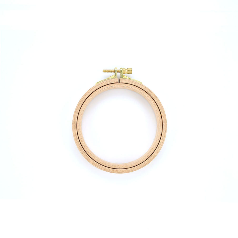 Nurge beechwood embroidery hoop