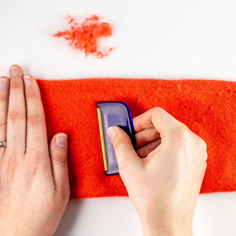 EEZY Fabric Comb | modernmending.com – Modern Mending