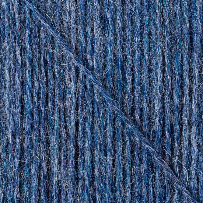 Regia 2-ply mending wool