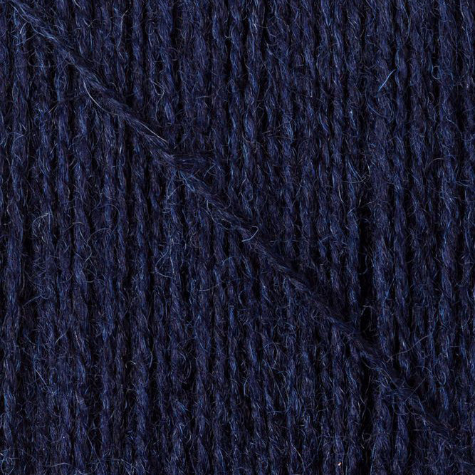 Regia 2-ply mending wool