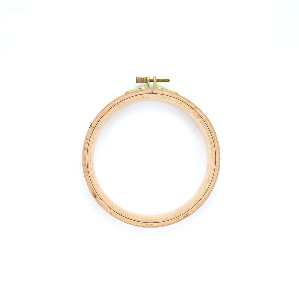 Nurge beechwood embroidery hoop